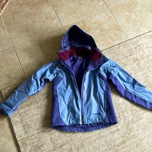 Women’s Patagonia Ski Jacket size small in purple/grey blue